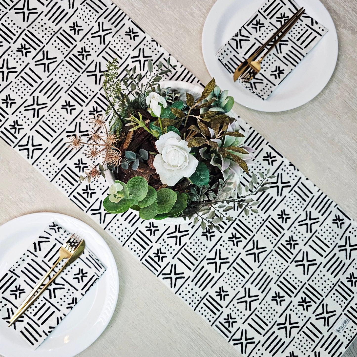 Table Runner and Set of 8 Napkins |  100% Cotton African Print Fabric-0