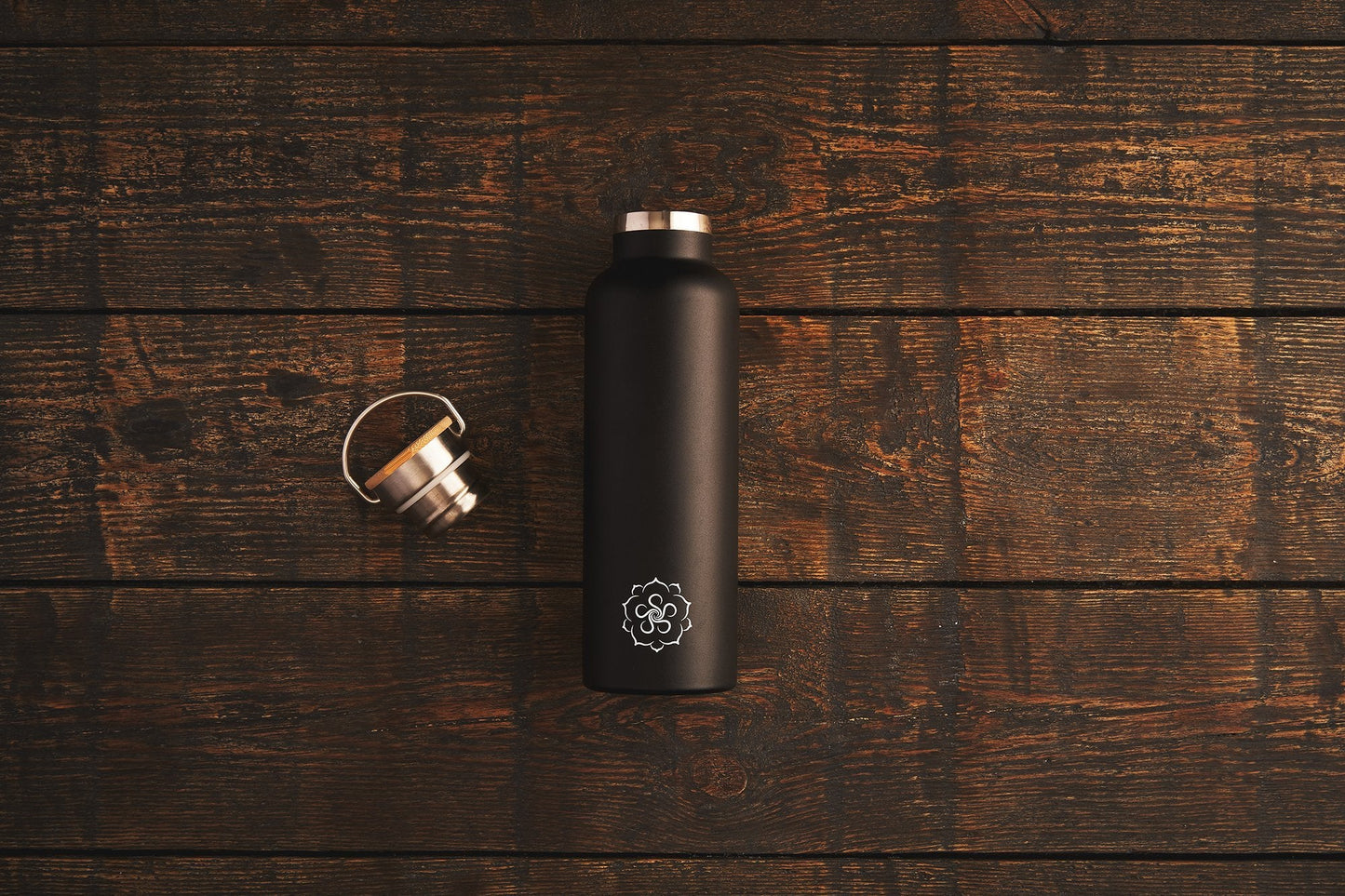 The Kakuzō Tea Bottle-1